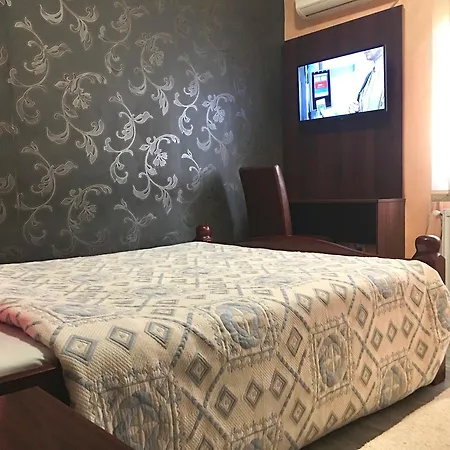 Гостевой дом Smestaj Grof Mrcajevci